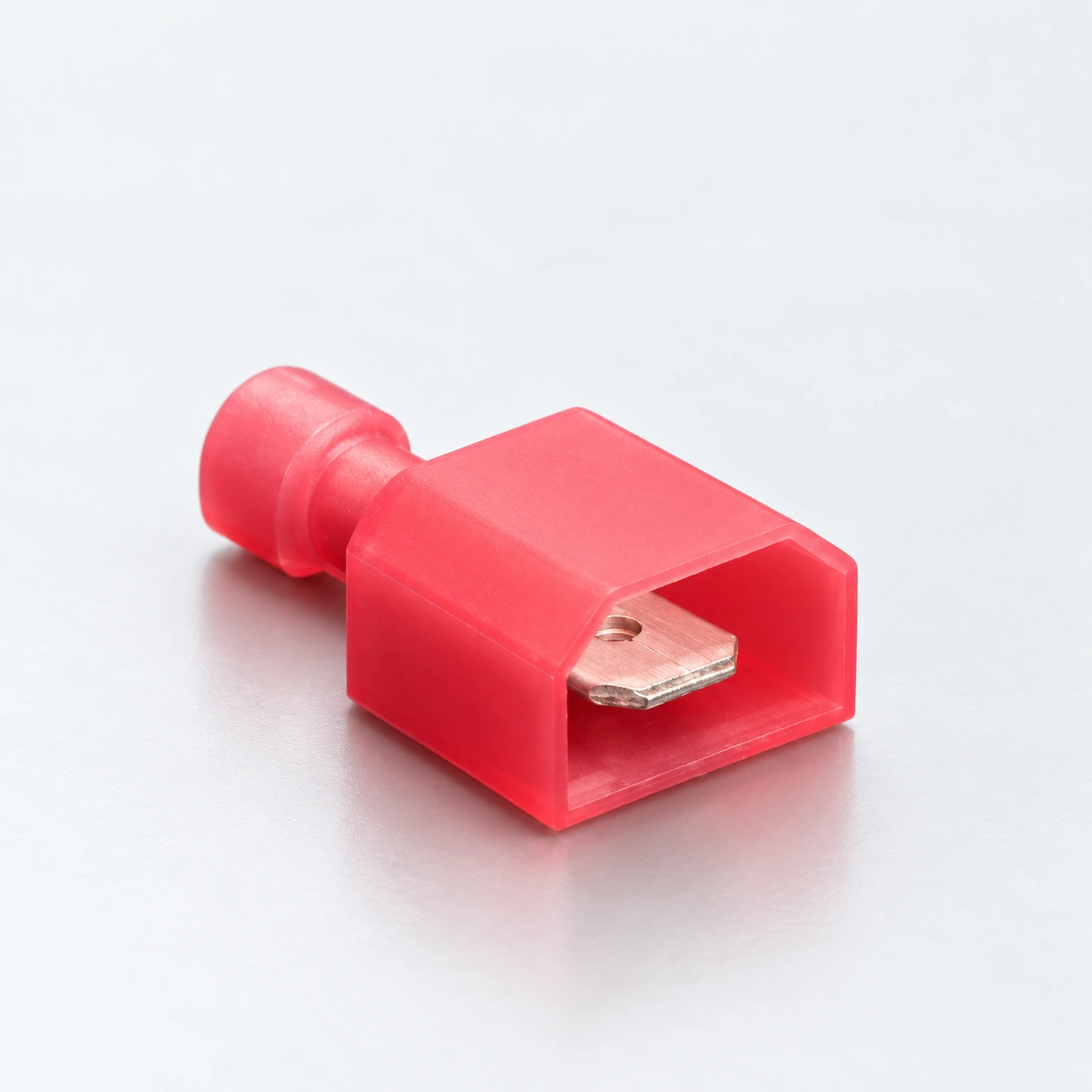 MDFNA Nylon Full-Insulating Male Terminals