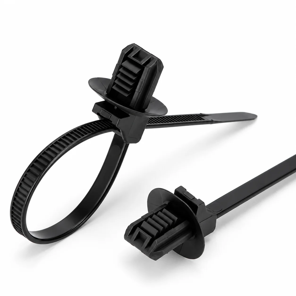 126-00200 Oval Hole Push-Mount Cable Tie with Disc