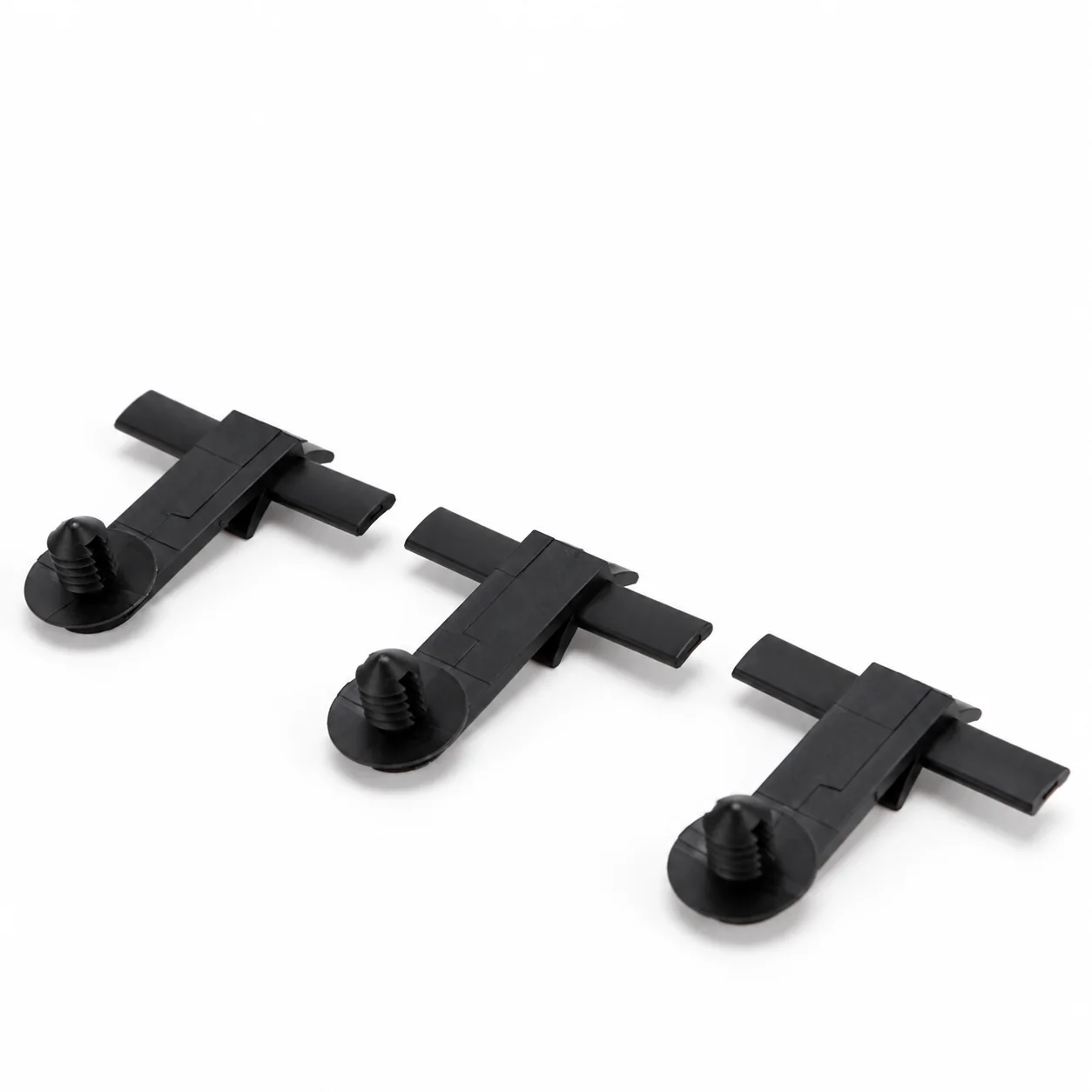 151-03200 Offset Fir-Tree Bundling Clip